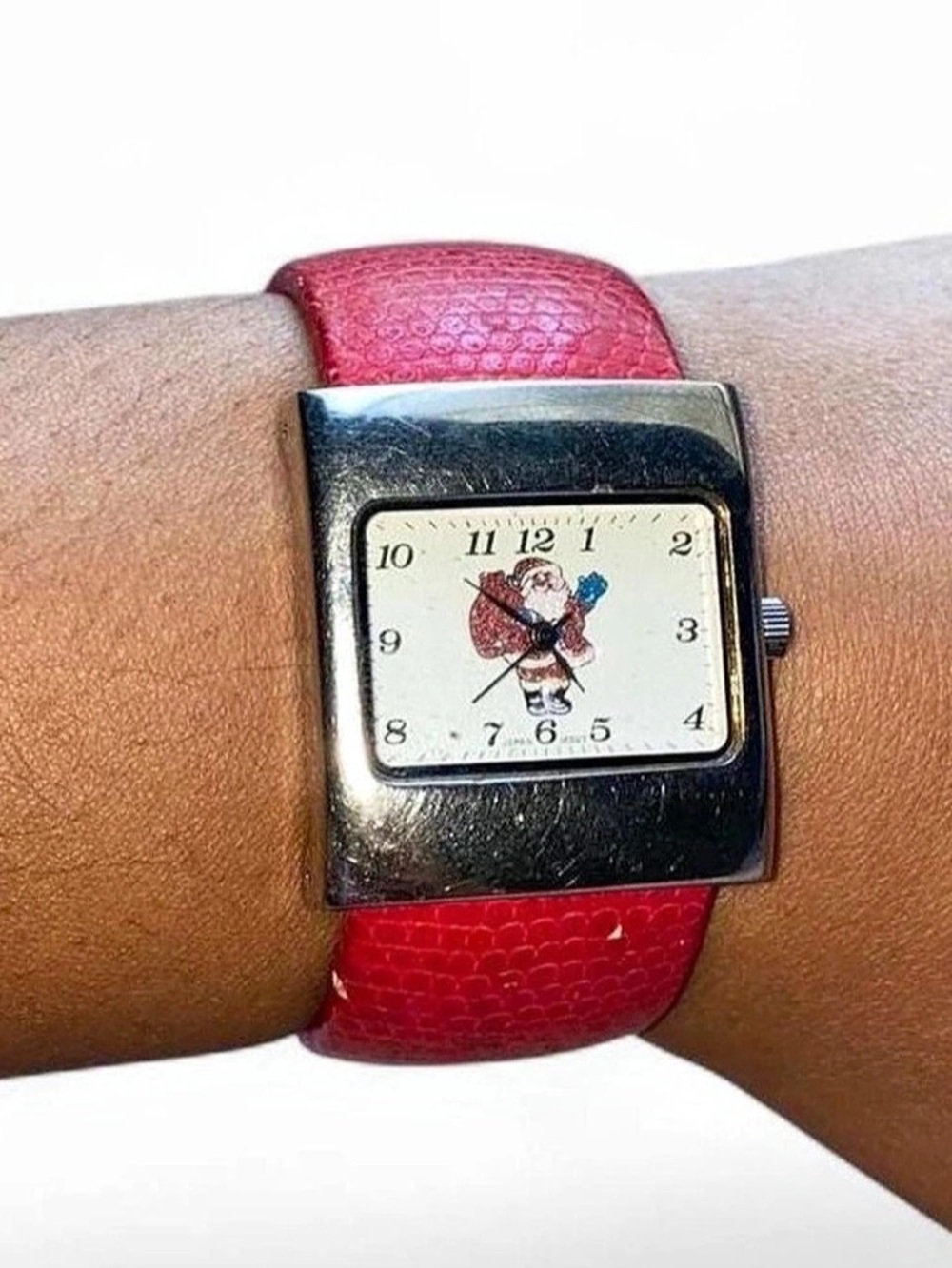 Geneva Red Analog Watch